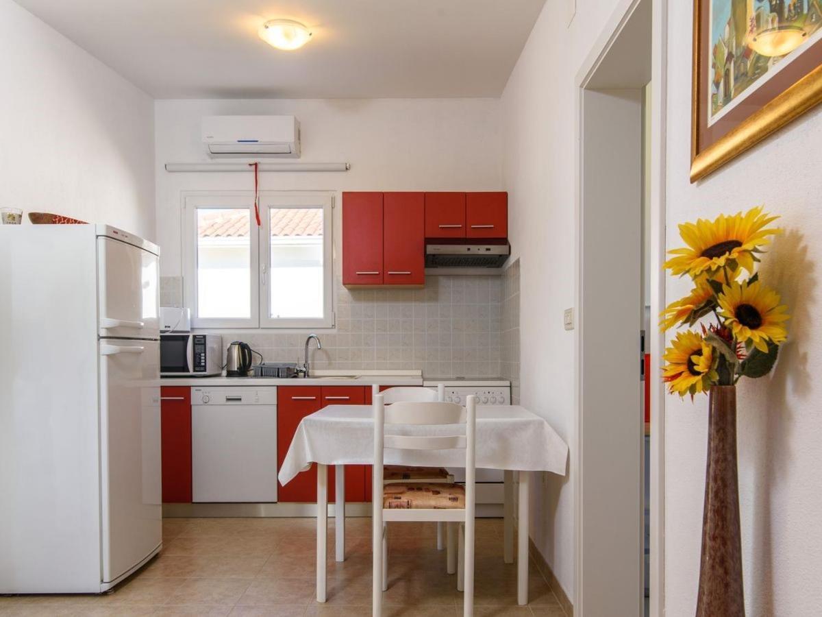 Apartments Beba - Peaceful Location Trogir Exterior photo